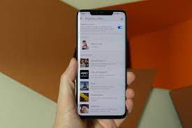 The home screen & wallpaper settings that shows 'magazine unlock'. Our Guide On How To Make Huawei S Emui Feel Like Home Digital Trends