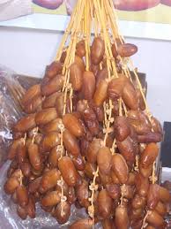 Pin On Dattes Deglet Nour
