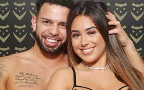 Secret Story - Família de Liliana Oliveira e Fábio Pereira imploram pela  expulsão: "Não votem pela permanência" | Nova Gente