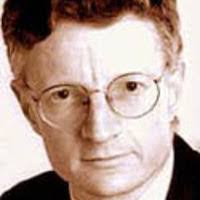 Elia Calderon's Instagram, Twitter & Facebook