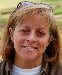 Ned Smith Center for Nature and Art announces retirement of director of  education