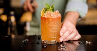 Recette Mai Tai Au Rhum Ambre Au Citron Vert Et Sirop D Orgeat Boire Du Rhum Rhum Ambre Recette De Punch