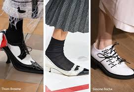 Fall Winter 2020 2021 Shoe Trends From The Runways Trending Shoes Trending Womens Shoes Winter Shoe Trends