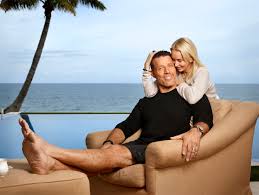 Does tony robbins have tattoos? Tony Robbins Net Worth Biography Career And Lifestyle Spreads Hub