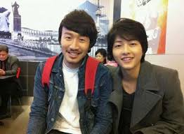 Lee kwang soo (born 14 july 1985) is an actor from south korea. Lee Kwang Soo Explains Why He S Never Visiting Friend Song Joong Ki In The Army Again I Love The Bromance Joong Ki S Song Joong Ki Best Friend Songs Joong Ki