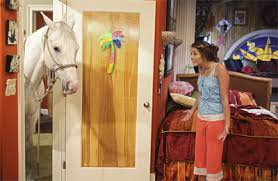 Hey everybody, check out my new youtube video where i talk all about hannah montana's secret and try to answer some pressing questions. Hannah Montana Miley Says Goodbye Dvd Review