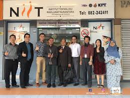 In third place was institut eksekutif. Niit College Kuching Malaysia Campus Building Facebook