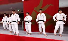 Jun 14, 2021 · 柔道の世界選手権最終日は13日、ブダペストで混合団体が行われ、日本が決勝でフランスを4―0で下して4連覇を達成した。 初戦の準々決勝はウクライナ、準決勝はロシア連盟をいずれも4―0で退けた。 Swxjcqd1vlkq2m