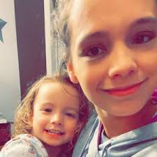 Nicki Bennett (@nickibennett)