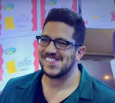 Sal Playing A Prank As Grocery Clerk Impractical Jokers Jokers Wild Hooray For Hollywood