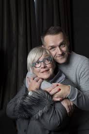 Kandidaten mogen altijd supporters meenemen, maar xavier taveirne gaat een stapje verder. Theo Somers Optiek T Is Gebeurd Xavier Taveirne Is De Slimste Mens En Zoon Van Rita Met De Mooiste Bril Bril Theo Eyewear Plooi 313 Facebook