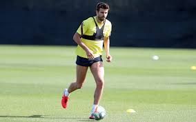 He plays as a defender for both fc barcelona and spain. Gerard Pique It Would Be Ugly Not To Finish The League Despite Being Leaders