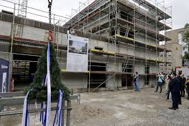 Haus Der Jugend Feiert Richtfest Landeshauptstadt Dusseldorf