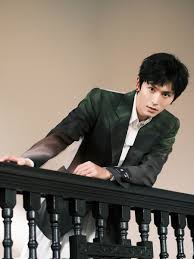 Mar 12, 2020 · 专访|张哲瀚:特别佩服赵薇 角色好不一定非演男主. M U4dcqaypkgjm