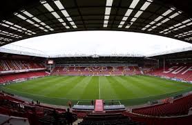 Miejsce w rozgrywkach football league championship i wywalczył bezpośredni awans do premier league, w której występował w sezonie 2006/2007. Matchday Retail Staff Jobs In Bramall Lane Sheffield United Fc With Sheffield United Football Club