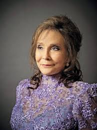 Loretta Lynn's Humble Personality and Country Music Legacy