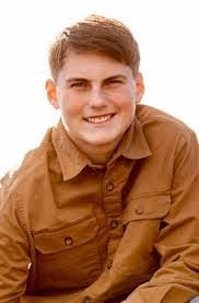 Isaac Kearns's Instagram, Twitter & Facebook