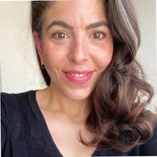 visualmerchandising #eventdesign #ooh #lamer #esteelaudercomapnies #holiday  #storedesign #vmsd #atelierofwonder #skincare #beauty #windowdisplay #popup  #activation