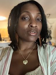 29 from Gary ❣️ Nail tech ❣️ President of a Motorcycle Club, no kids , live 