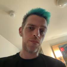 Has anyone ever seen a ghost ?? I was about fourteen, 1966, It was a friday  night I had cycled from Middlesbrough To baby sit my Nephew 3, and niece 2  At