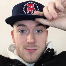 Dave Haley (@_Dave9)