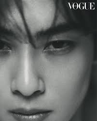 Photographer Park Jongha and singer ChaEunWoo team up for @voguekorea:  https://www.malemodelscene.net/editorial/cha-eun-woo-vogue-korea/