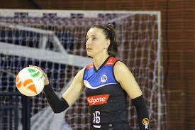 Só no terceiro set, quando conseguiu marcar o primeiro ponto, os comandados de renan dal zotto conseguiram se impor e a vitória veio quando o brasil conseguiu sacar e passar melhor. Conheca Vanessa Jank A Jogadora Em Extincao Do Pinheiros