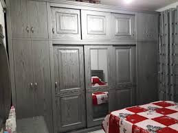 مفروشات ورد غرفة نوم كاملة خشب زان قشر سنديان بخ لون فضي Facebook