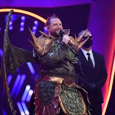 Gregor meyle hatte nie etwas anderes im sinn als die musik, und damit sollte er recht behalten singer, songwriter oder einfach songpoet: The Masked Singer Gregor Meyle Erkrankte An Corona Gala De