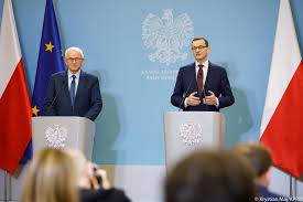 Konferencja premiera mateusza morawieckiego na terenie szpitala tymczasowego na stadionie pge narodowym w warszawie. Premier Mateusz Morawiecki Nie Bedzie Podwyzek Cen Energii Kancelaria Prezesa Rady Ministrow Portal Gov Pl