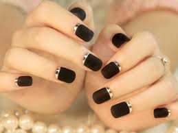 Black And Gold Nail Art Gold And Black Nails Fake Nails Designs Gold Nail Art Black Gold Nails