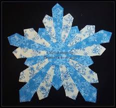 Dresden Snowflake I Have Always Wanted To Make A Snowflake Quilt But Don T Want To Do Intricate Ap Dresden Plate Quilts Dresden Plate Patterns Snowflake Quilt