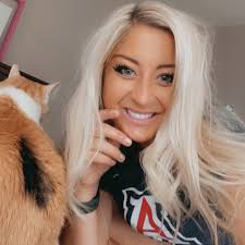 Kiana Phelps ⚡️✨☄️