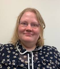 Katie Fairbanks's Instagram, Twitter & Facebook