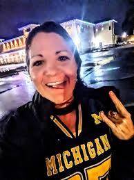 Hi Tommy!!! How great it is to see you still