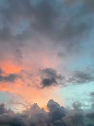 Les modèles crétaifs sont nombreux et ravissants à part d'être aussi pratiques. Prettiest Skies Sunset Painting Pretty Sky Sky