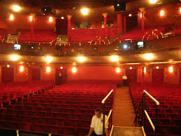 If you are looking for raimund theater travel information, expedia has you covered. Foto 20 Von 60 Tag Der Offenen Tur Im Raimund Theater 15 9 2007 Sedl At