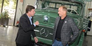 Check spelling or type a new query. Mercedes Benz Pode Priorizar Funcionarios Da Ford Nas Contratacoes Autoindustria