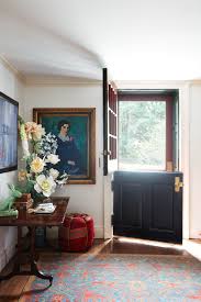 Bungalow homes are a subset within the arts and crafts movement (1895 to 1935), which grew from a reaction to the ornate victorian architecture of 1870 to 1900. The Best Entryway Ideas Of 2021 Beautiful Foyer Designs