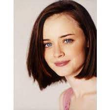 Textured haircuts for long hair and much more information about textured hair are all here. Alexis Bledel Hair Medium Short Haircuts Cute Hairstyles For Short Hair Rory Gilmore Hair