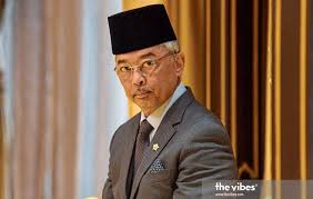Leaders from all parties must seek a joint audience with the agong and hand over power to him to declare a constitutional, health, economic, social and education emergency immediately to save the. Takiyuddin Disrespected Me Agong Declares Malaysia The Vibes
