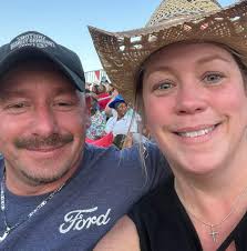 How to clean small grooves and remove fine scratches from rims?