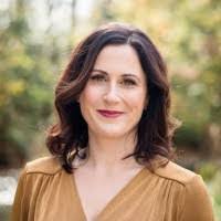 Marcy Perry's Instagram, Twitter & Facebook