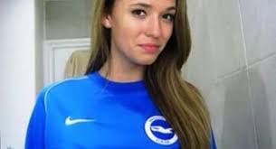 Nina Wilson's Instagram, Twitter & Facebook