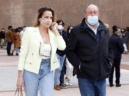 Agatha ruiz de la prada and luis miguel rodríguez attend bullfights during the 2019 san isidro festival at las ventas bullring on may 15, 2019 in. Luis Miguel Rodriguez El Chatarrero Y Samira Jalil Nueva Pareja Sorpresa
