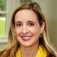 Elizabeth Seabury's Instagram, Twitter & Facebook