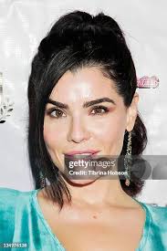 74 Tara Crespo Stock Photos, High-Res Pictures, and Images