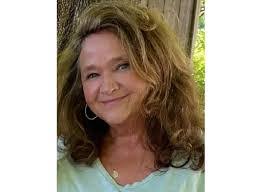 Jennifer Maxon's Instagram, Twitter & Facebook