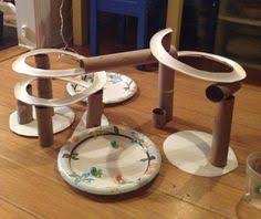 Marble Run Made Out Of Toilet Paper Rolls And Paper Plates Ok So This Was A Rad Idea But Pretty To Tubes De Papier Toilette Diy Pour Enfants Jeux A Fabriquer