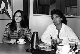 Thomas didn't write raindrops keep fallin' on my head. he did, however, define it. Who Is Bj Thomas Wife Meet Gloria Thomas The Focus